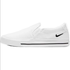 Women’s Size 10.5/11.00 Nike Court Legacy Slip Ons